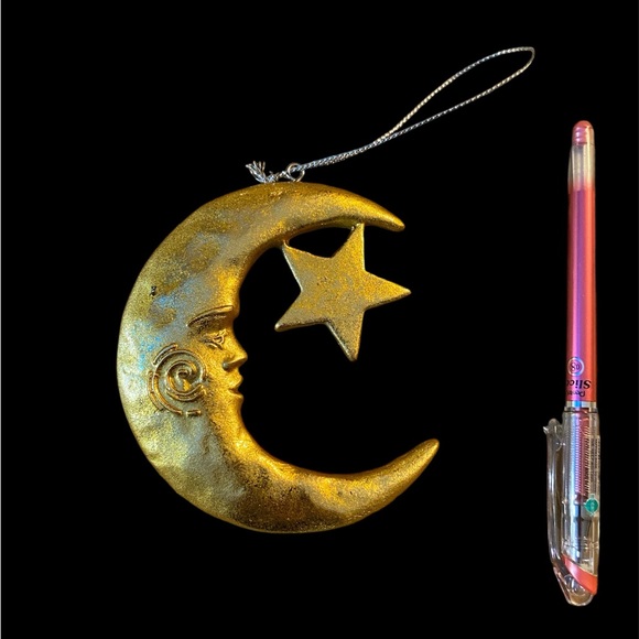 New! Moon Ornament And Wall Decor - Picture 7 of 9